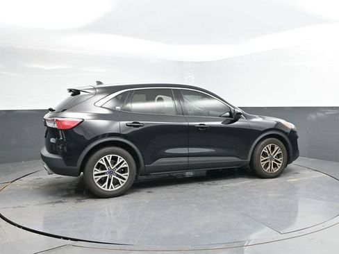 Used 2022 Ford Escape SEL FWD image 2