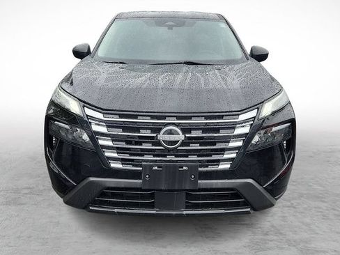 Used 2024 Nissan Rogue S AWD/4WD image 2