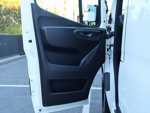 New 2026 Mercedes-Benz Sprinter 2500 image 7