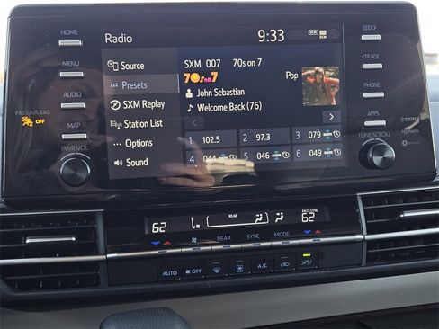 Used 2024 Toyota Sienna LE image 16