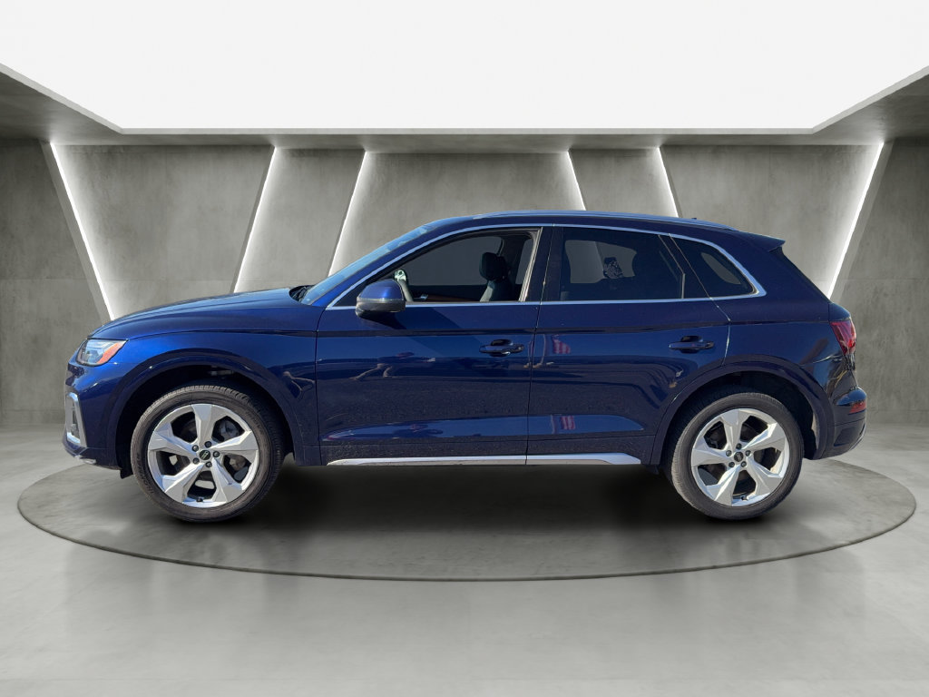 Used 2023 Audi Q5 2.0T Premium Plus w/ Premium Plus Package AWD/4WD image 4