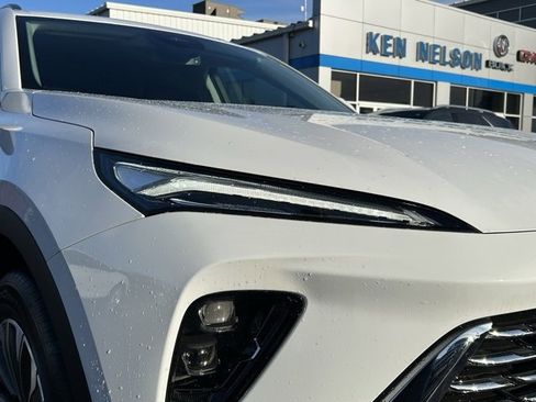 New 2026 Buick Envision Preferred image 17