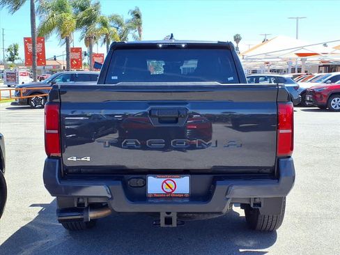 Certified 2024 Toyota Tacoma SR5 AWD/4WD image 4