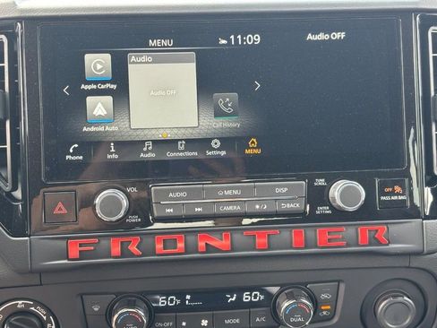 New 2025 Nissan Frontier PRO-4X image 15