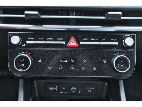 Certified 2025 Hyundai Santa Cruz SEL FWD image 28