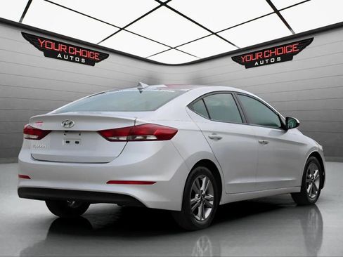 Used 2017 Hyundai Elantra Value Edition image 5