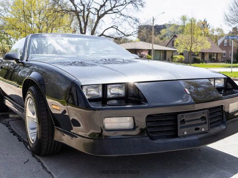 Used 1989 Chevrolet Camaro LT RWD image 12