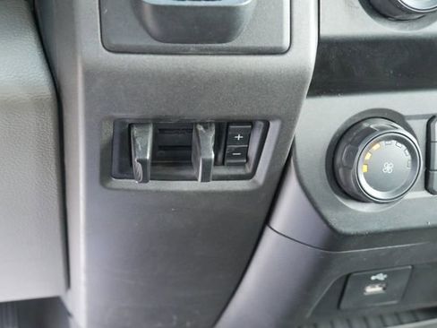 Used 2022 Ford F250 XL w/ Power Equipment Group RWD image 20