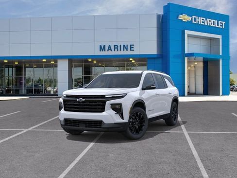 New 2026 Chevrolet Traverse LT w/ Midnight/Sport Edition image 8