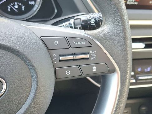 Used 2023 Hyundai Sonata SEL image 19