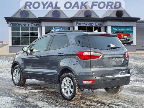 Used 2022 Ford EcoSport SE w/ SE Convenience Package image 2