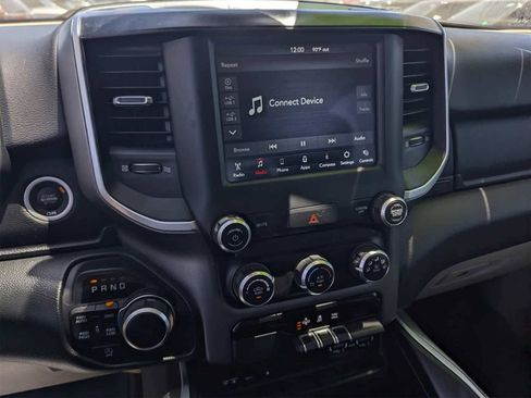Used 2019 RAM 1500 Big Horn AWD/4WD image 11
