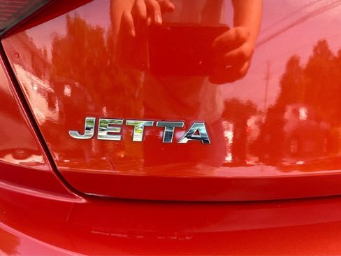 Used 2019 Volkswagen Jetta SEL Premium FWD image 23