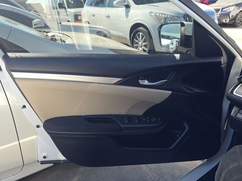 Used 2021 Honda Civic LX image 9