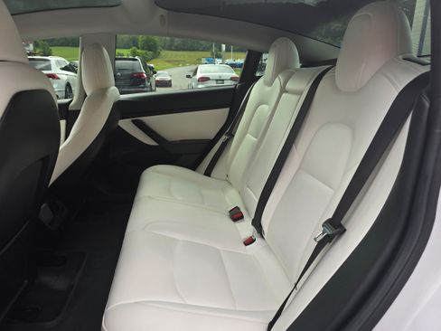 Used 2019 Tesla Model 3 Performance AWD/4WD image 17