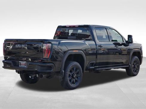 New 2026 GMC Sierra 2500 AT4 image 5