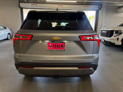 Used 2026 Chevrolet Equinox LT w/ LPO, Floor Liner Package FWD image 5