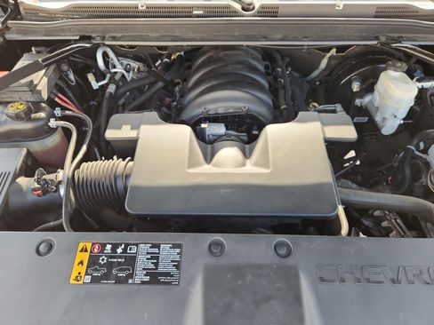 Certified 2019 Chevrolet Suburban LT AWD/4WD image 31