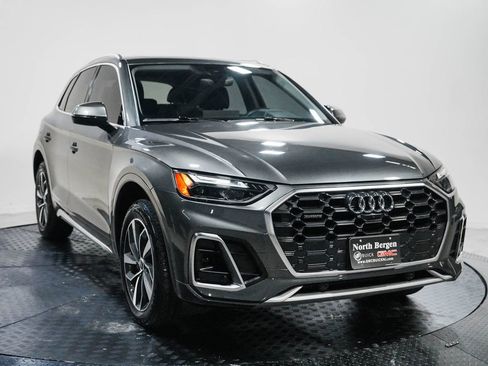 Used 2024 Audi Q5 2.0T Premium Plus image 3