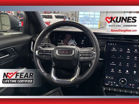 Used 2025 GMC Terrain Elevation image 39