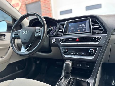 Used 2018 Hyundai Sonata SE image 38