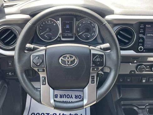 Used 2022 Toyota Tacoma SR5 w/ Technology Package RWD image 12