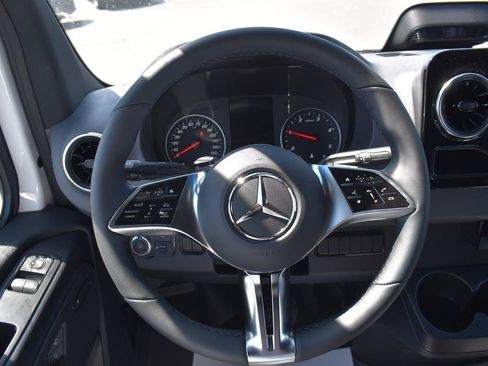 New 2025 Mercedes-Benz Sprinter 2500 image 11