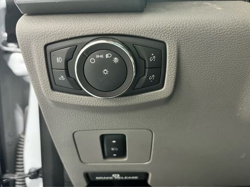 Certified 2019 Ford F250 XLT w/ XLT Value Package AWD/4WD image 25