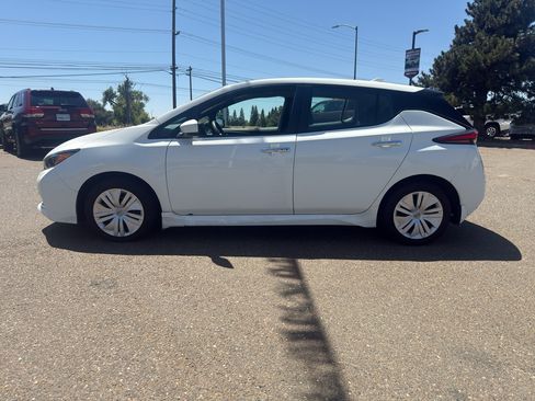Certified 2023 Nissan Leaf S FWD image 8