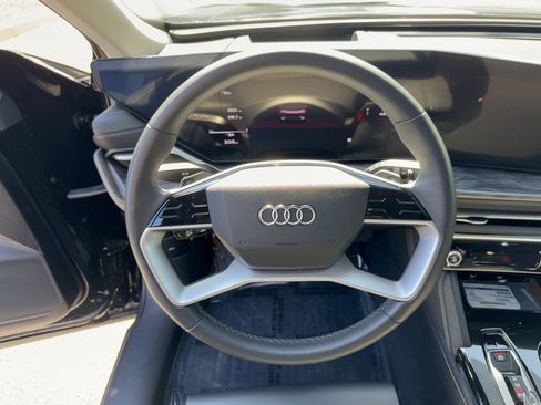 Used 2025 Audi Q5 Premium w/ Premium Plus AWD/4WD image 10