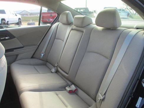 Used 2014 Honda Accord LX image 13