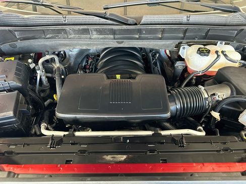 Used 2025 GMC Sierra 1500 SLT AWD/4WD image 29