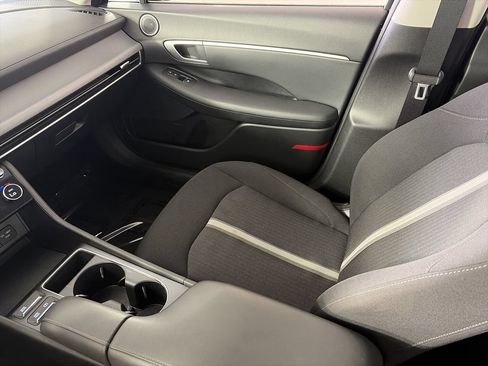 Used 2025 Hyundai Sonata SEL FWD image 20