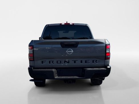 Used 2022 Nissan Frontier S w/ Graphics Package image 5
