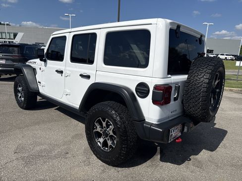 Used 2020 Jeep Wrangler Unlimited Rubicon AWD/4WD image 6