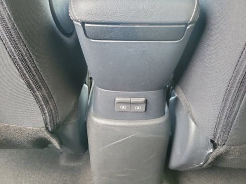 Used 2025 Nissan Kicks Play S FWD image 8