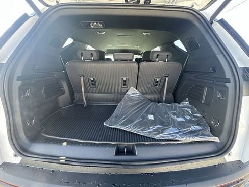 New 2026 Chevrolet Traverse LT w/ Midnight/Sport Edition image 27