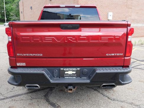Used 2019 Chevrolet Silverado 1500 Custom Trail Boss w/ Custom Convenience Package AWD/4WD image 8