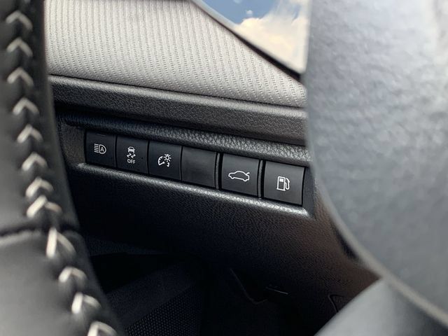 Used 2026 Toyota Camry SE w/ Convenience Package FWD image 15