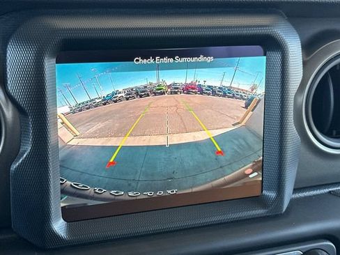 Used 2023 Jeep Wrangler Unlimited w/ 8.4" Radio Group AWD/4WD image 19