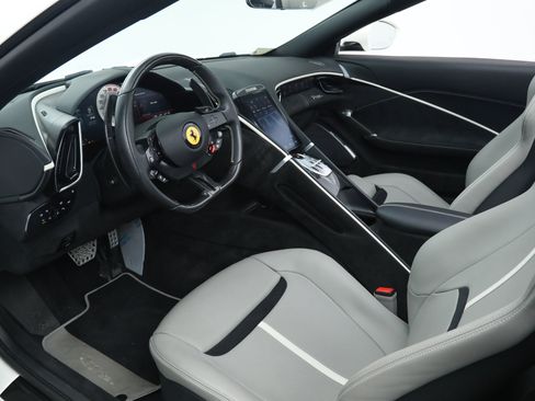 Certified 2024 Ferrari Roma Spider RWD image 2