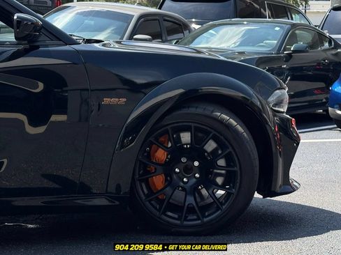 Used 2022 Dodge Charger Scat Pack RWD image 9