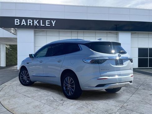 Certified 2024 Buick Enclave Avenir w/ Avenir Technology Package image 5