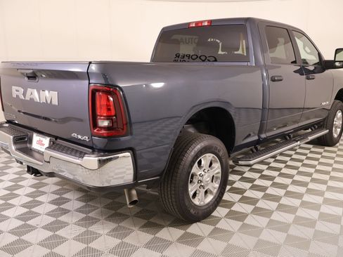 Used 2025 RAM 2500 Big Horn AWD/4WD image 20