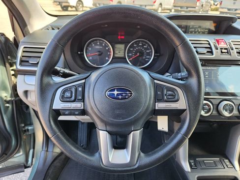 Used 2017 Subaru Forester 2.5i Premium image 22