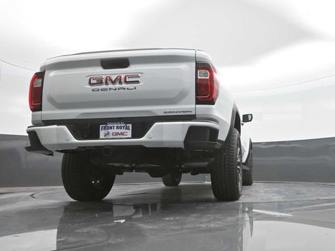 New 2026 GMC Canyon Denali AWD/4WD image 40