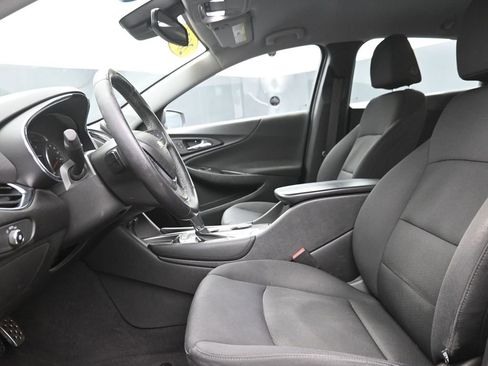 Used 2016 Chevrolet Malibu LT w/ Driver Confidence Package image 13