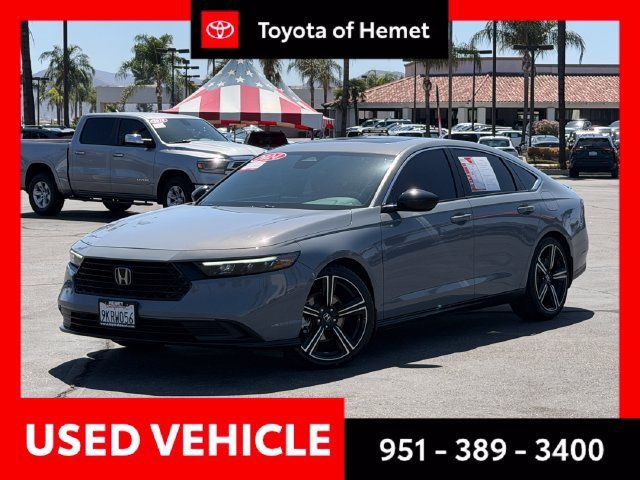Used 2024 Honda Accord Sport image 1