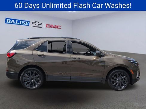Certified 2024 Chevrolet Equinox RS AWD/4WD image 3