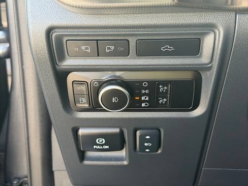 Used 2024 Ford F150 Platinum w/ Equipment Group 702A High AWD/4WD image 11